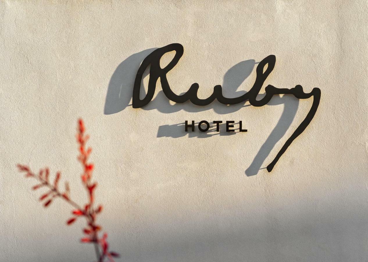 The Ruby Hotel راوند روك المظهر الخارجي الصورة