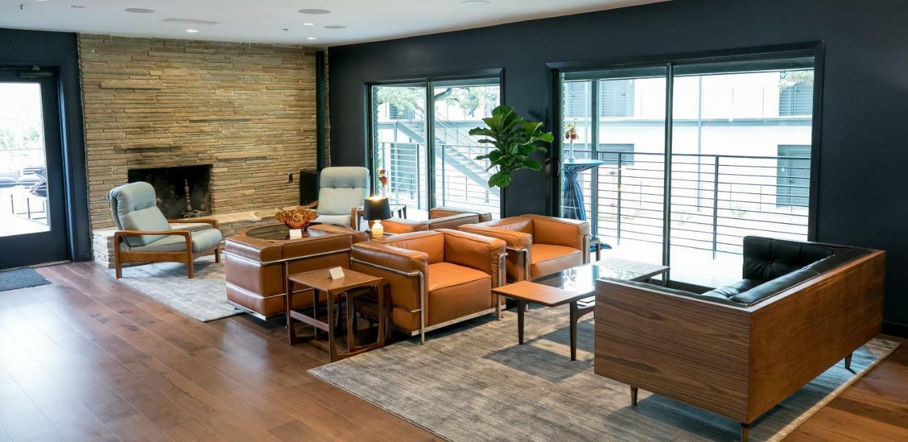The Ruby Hotel راوند روك المظهر الخارجي الصورة